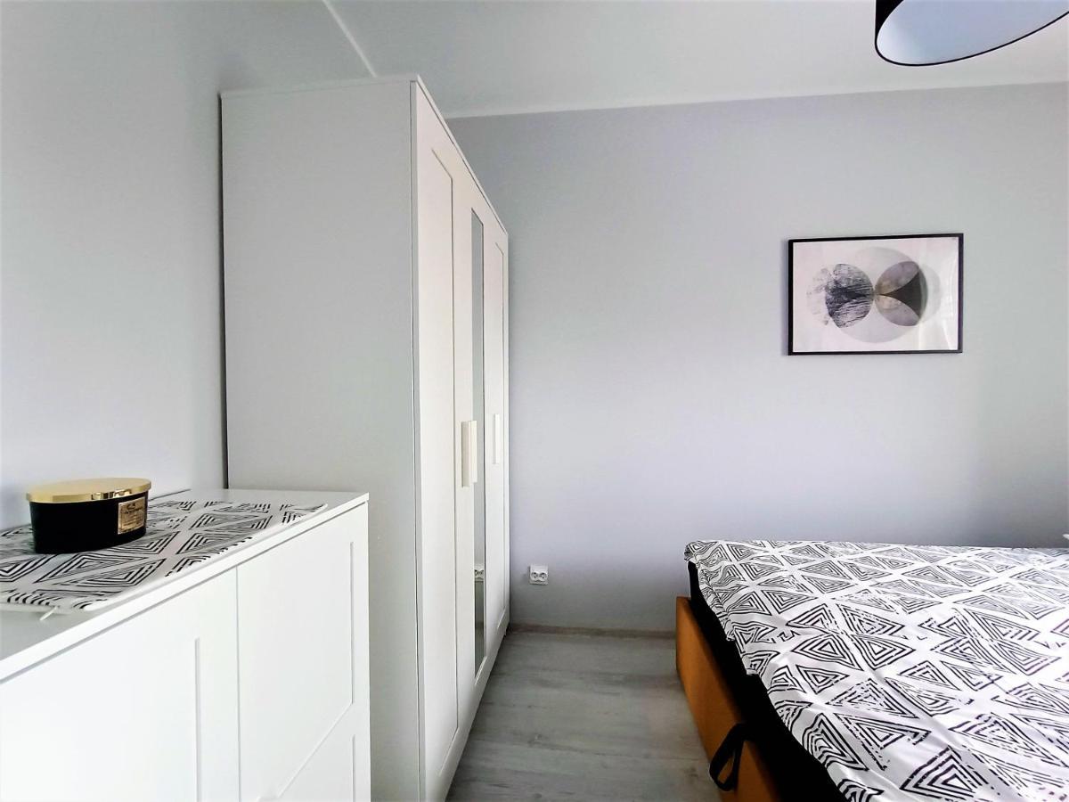 Bursztynowy Apartament Tarnowskie Góry Esterno foto