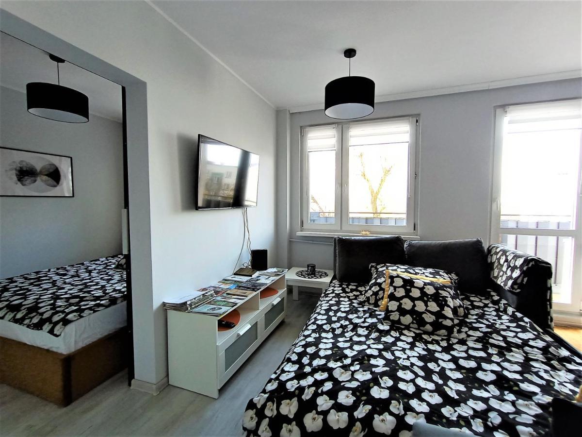 Bursztynowy Apartament Tarnowskie Góry Esterno foto