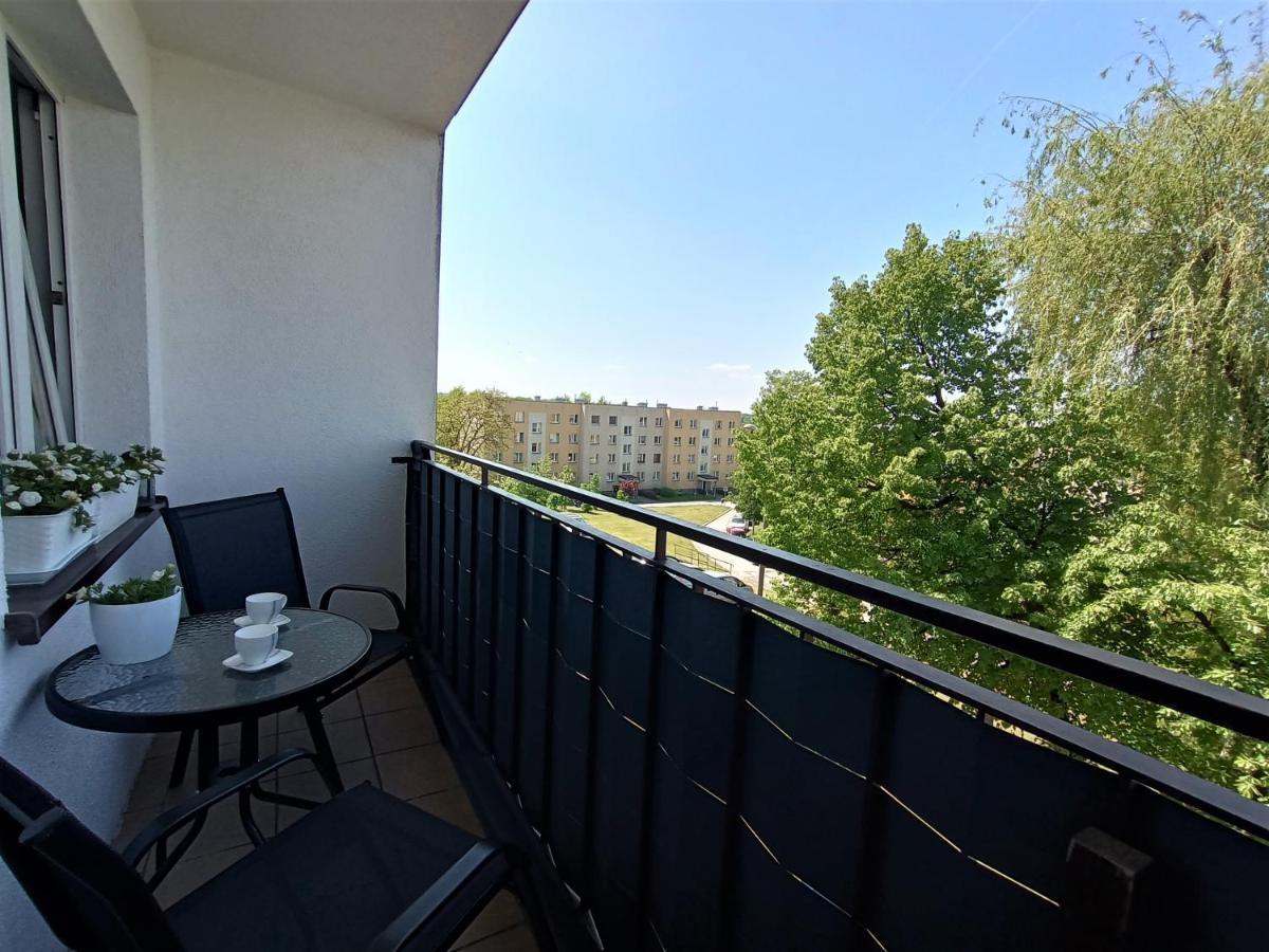 Bursztynowy Apartament Tarnowskie Góry Esterno foto